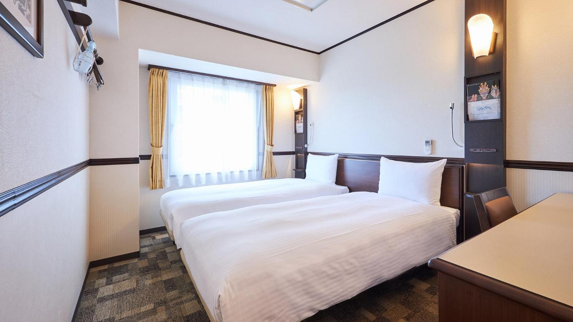 Toyoko Inn Osaka Tsuruhashi Ekimae Exterior photo
