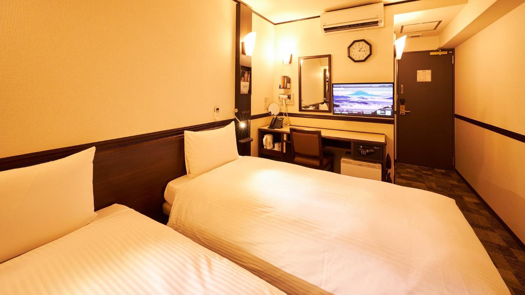 Toyoko Inn Osaka Tsuruhashi Ekimae Room photo