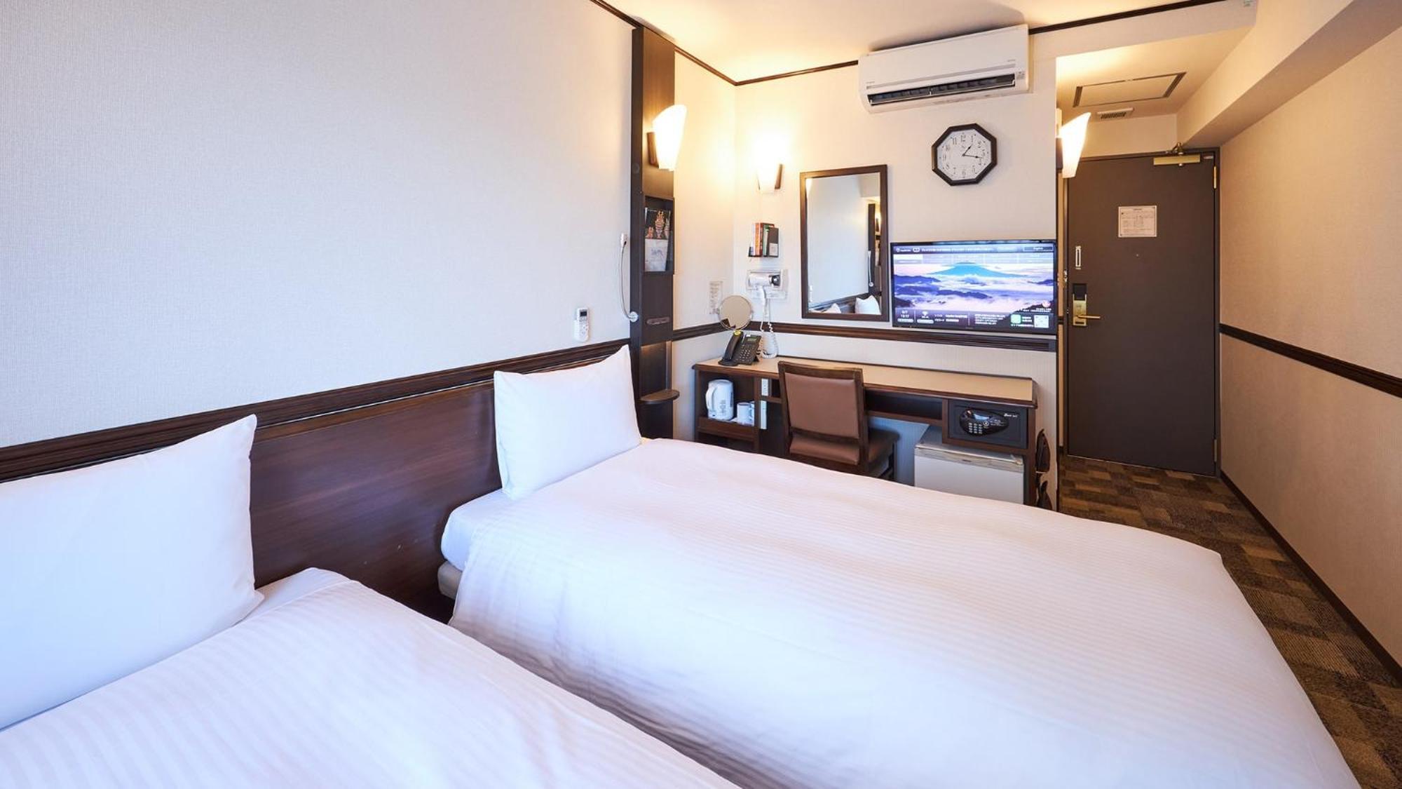 Toyoko Inn Osaka Tsuruhashi Ekimae Room photo